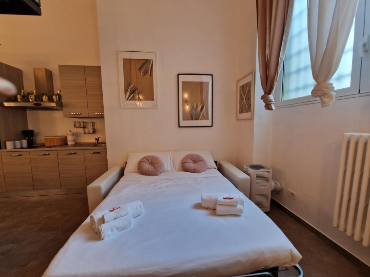 Appartement Regina Milano In Porta Romana 2 - Sky Tv, Wifi E Breakfast Box Extérieur photo