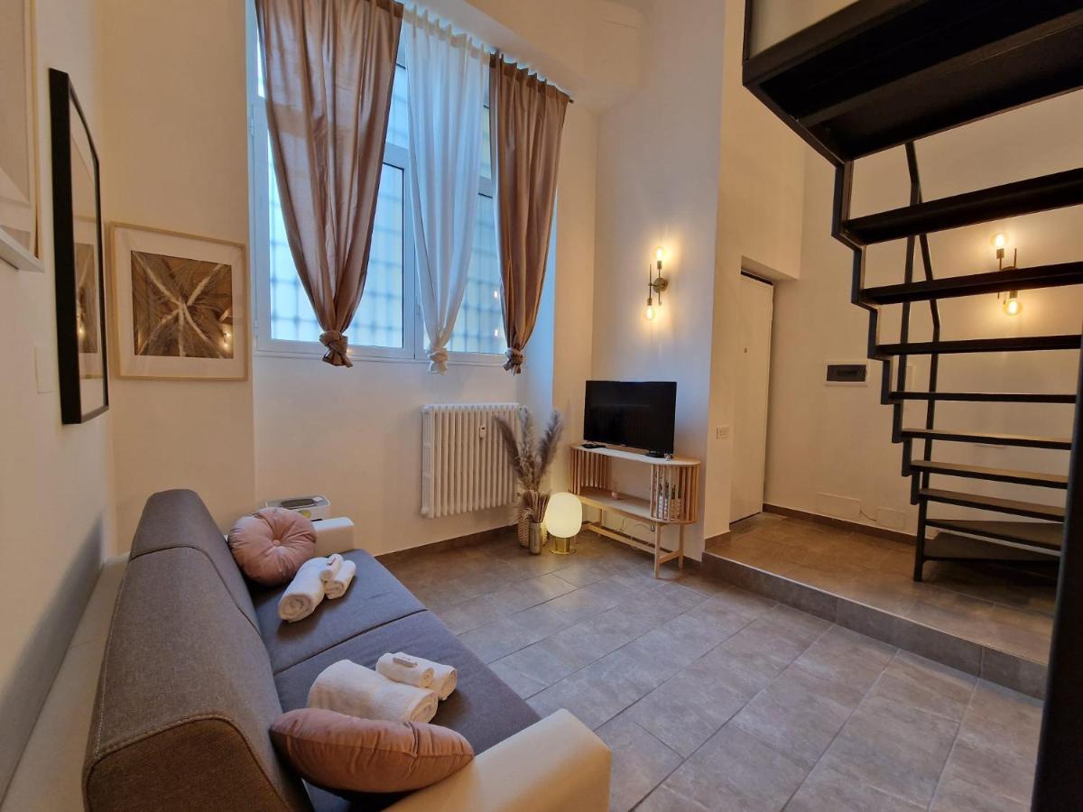 Appartement Regina Milano In Porta Romana 2 - Sky Tv, Wifi E Breakfast Box Extérieur photo
