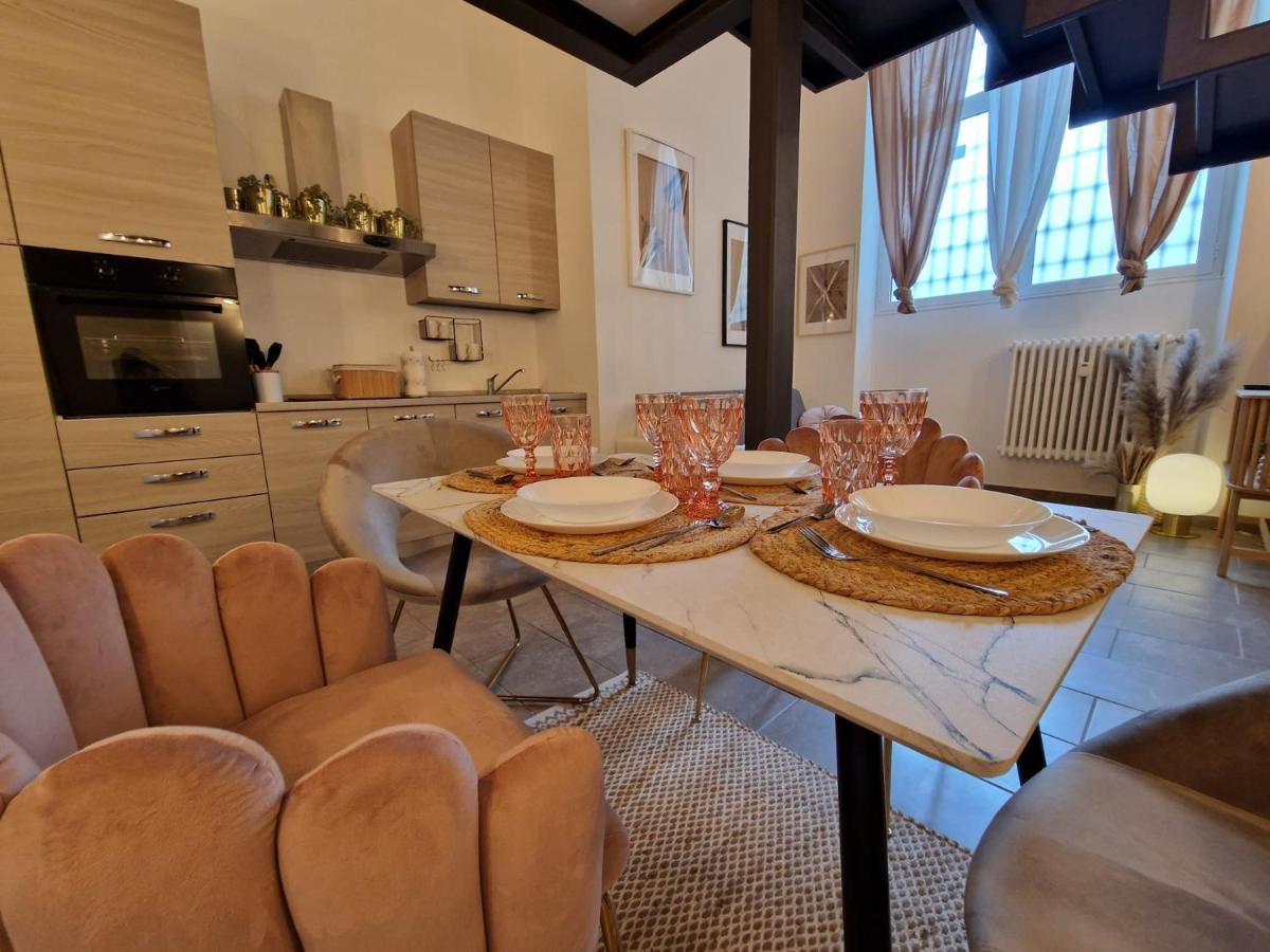 Appartement Regina Milano In Porta Romana 2 - Sky Tv, Wifi E Breakfast Box Extérieur photo