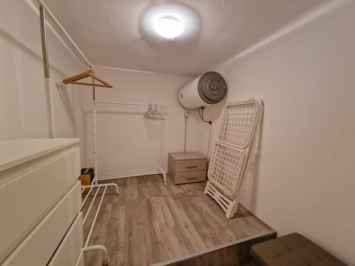 Appartement Regina Milano In Porta Romana 2 - Sky Tv, Wifi E Breakfast Box Extérieur photo