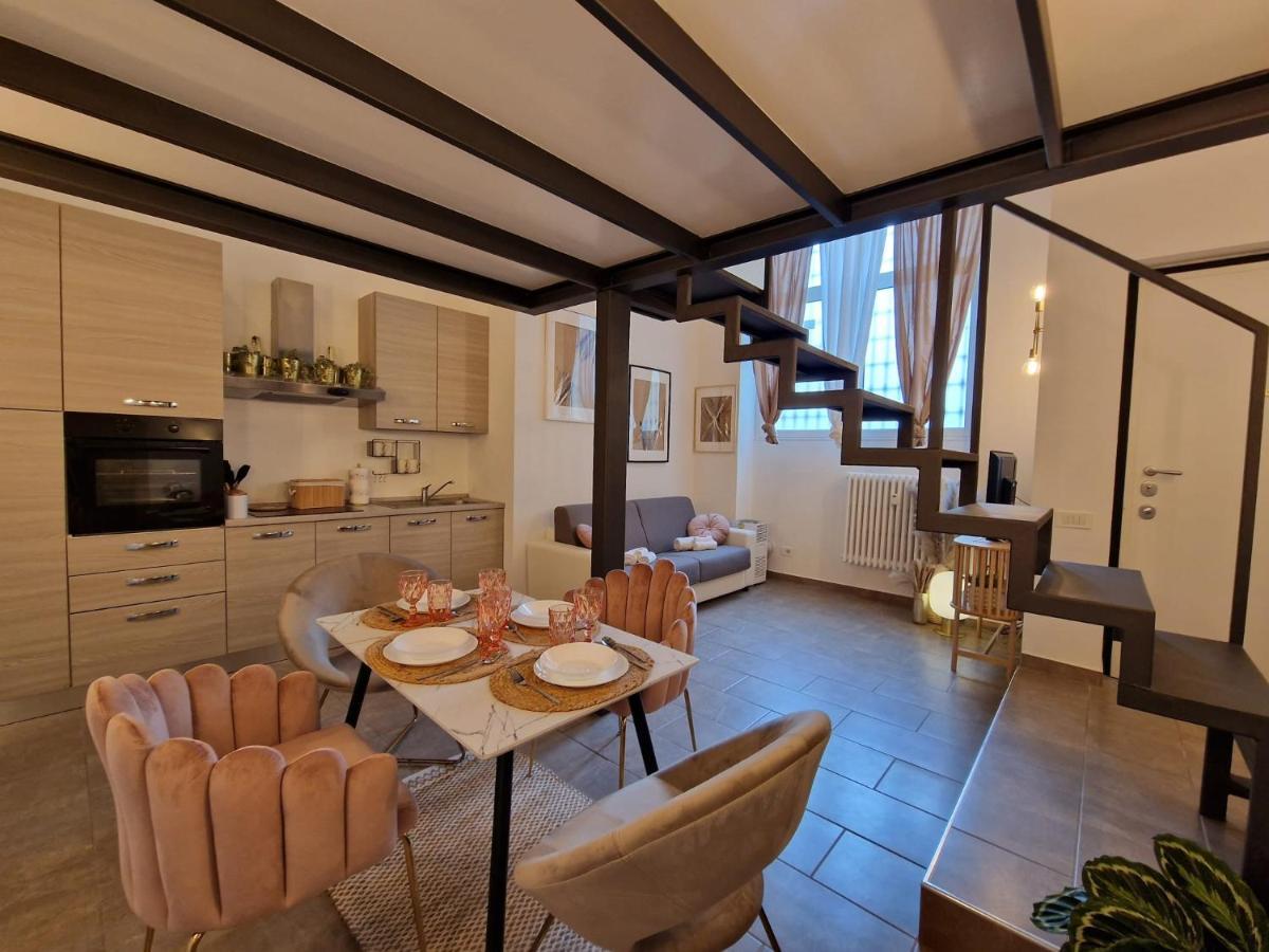 Appartement Regina Milano In Porta Romana 2 - Sky Tv, Wifi E Breakfast Box Extérieur photo