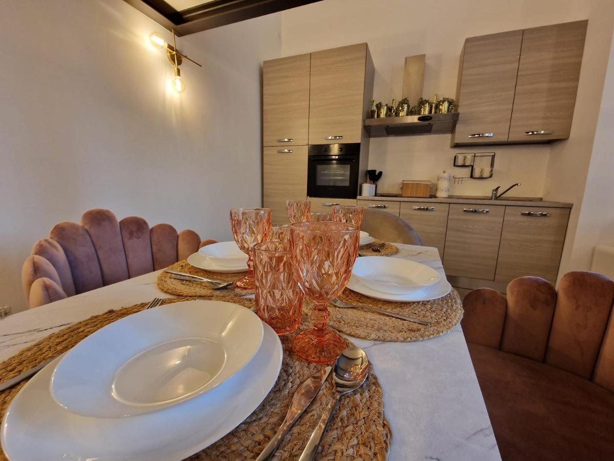 Appartement Regina Milano In Porta Romana 2 - Sky Tv, Wifi E Breakfast Box Extérieur photo