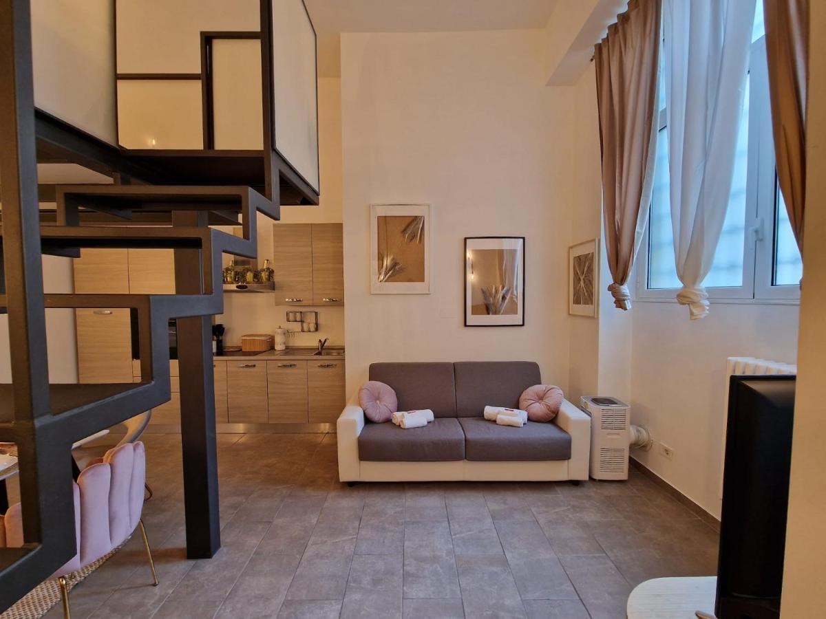 Appartement Regina Milano In Porta Romana 2 - Sky Tv, Wifi E Breakfast Box Extérieur photo